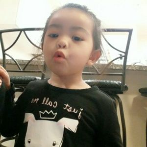 Meet your posher, Jelcy~Victoria